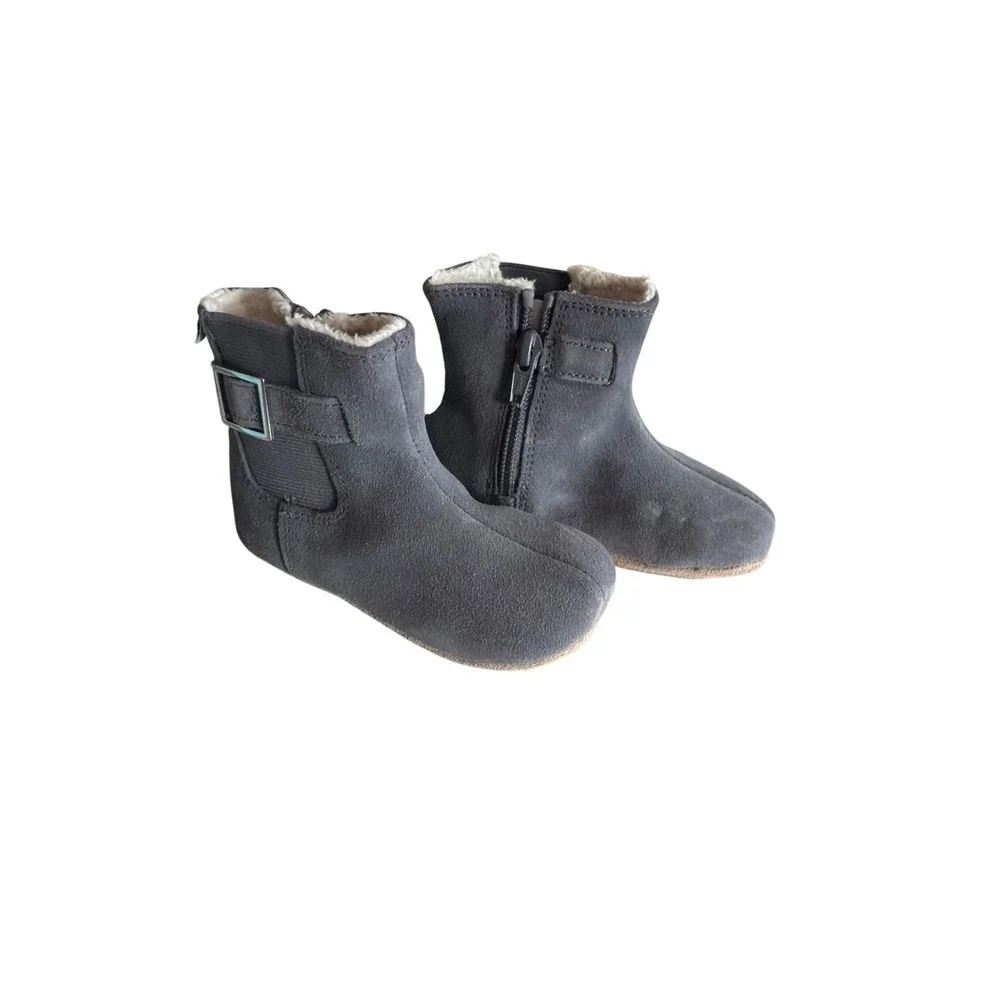 Robeez Girls Grey Gwen Boot‎ Suede Faux Fur Lined 18-24 Months NEW